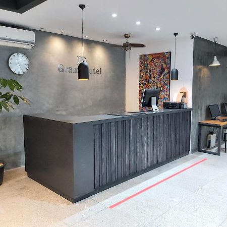 Paranaque City Dg Grami Hotel מראה חיצוני תמונה
