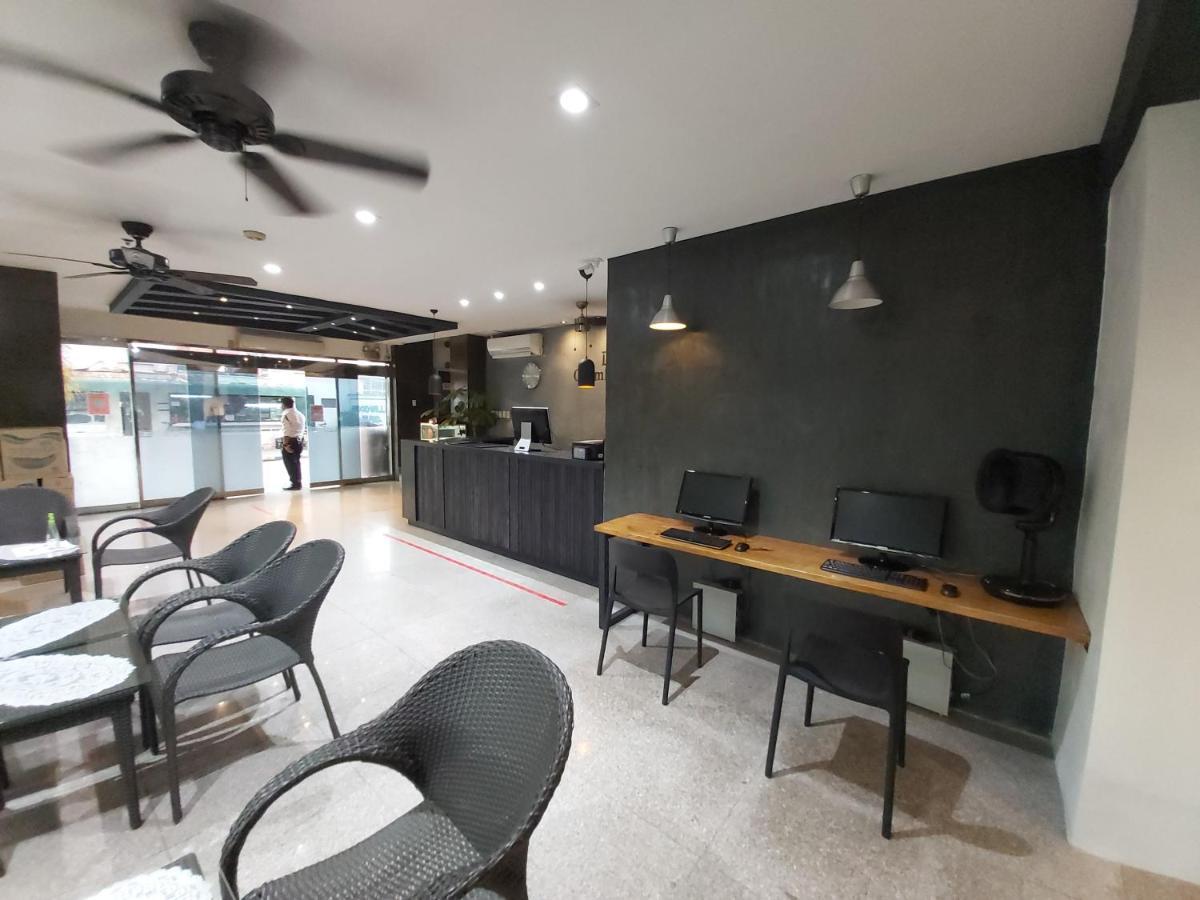 Paranaque City Dg Grami Hotel מראה חיצוני תמונה