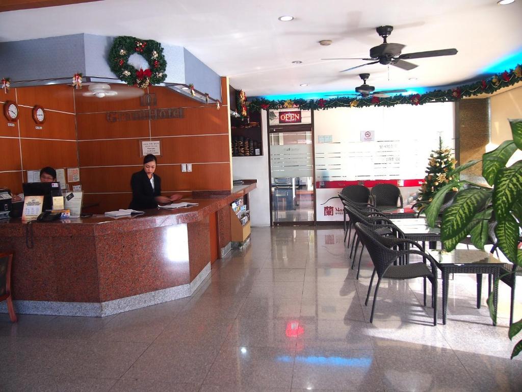 Paranaque City Dg Grami Hotel מראה חיצוני תמונה