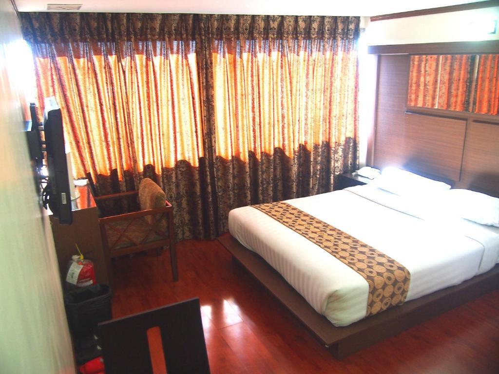 Paranaque City Dg Grami Hotel חדר תמונה